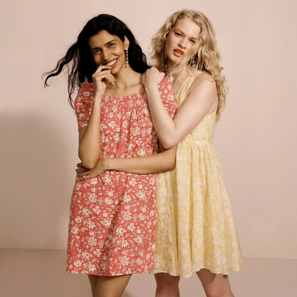 NWT Womens Size Small J. Crew Yellow Swingy V-neck Mini Dress in Tossed Floral